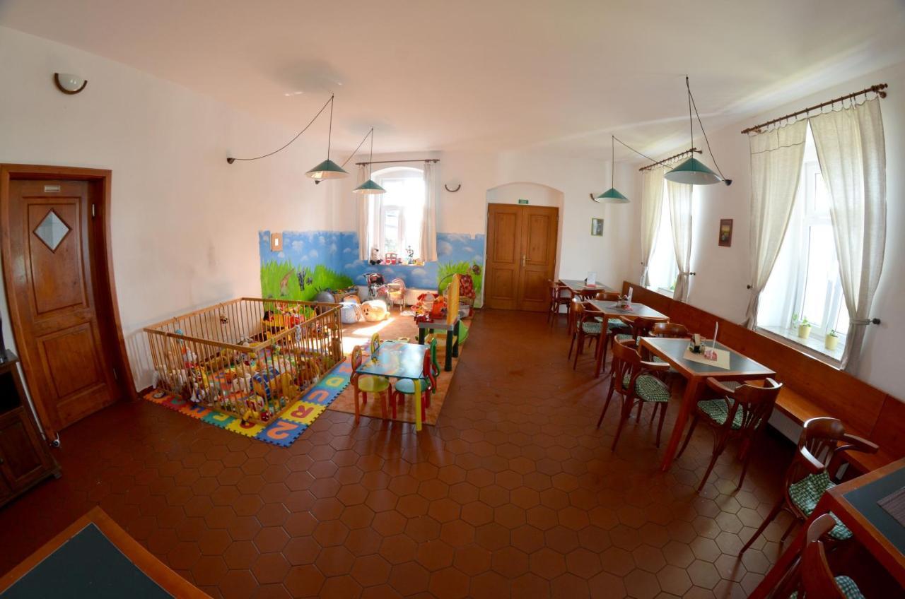 Pod Pralesem Maison d'hôtes Lenora
